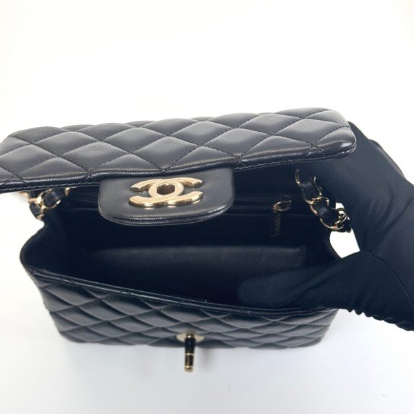 Chanel | Square Mini Lambskin