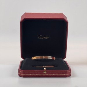 Pre-Owned/ Pre-Loved/ Second-Hand Cartier Hinged Love Bracelet Classic, Bracelet in Rose Gold Color, 17 Size, Front View