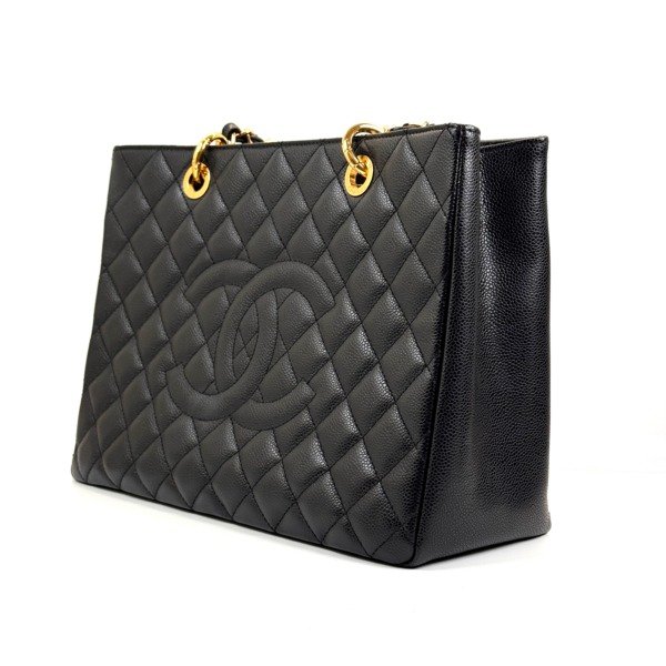 b202601941-chanel-gst-tote-2 Chanel | GST Tote