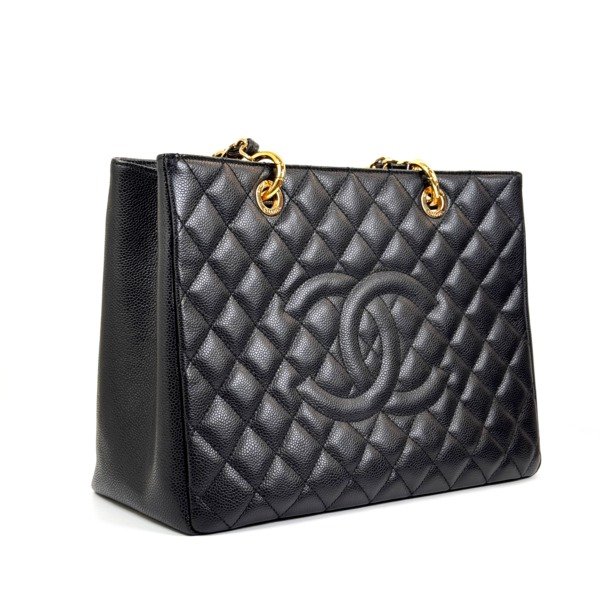 b202601941-chanel-gst-tote-3 Chanel | GST Tote