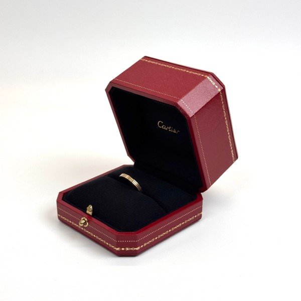b202603949-cartier-trinity-band-ring-2 Cartier | Trinity Band Ring