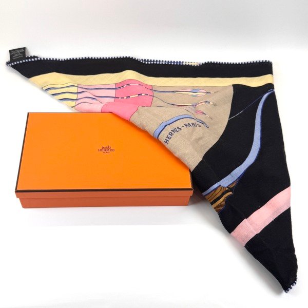 Pre-Owned/ Pre-Loved/ Second-Hand Hermes Triangle Cashmere Scarf, Others in Multi Colour Color,  Size, Front View