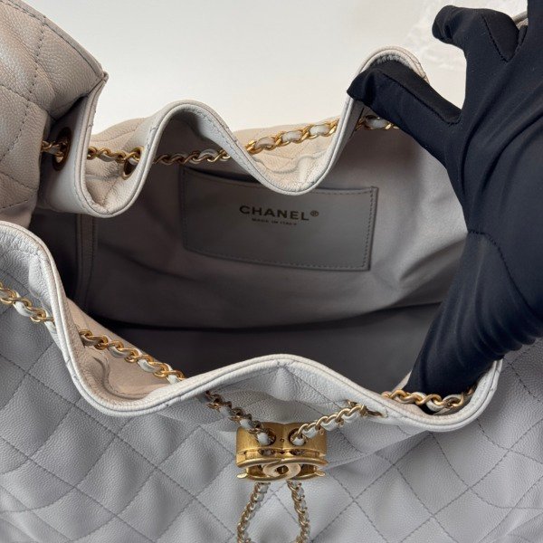 c202601962-chanel-medium-chanel-25-caviar-5 Chanel | Medium Chanel 25 Caviar