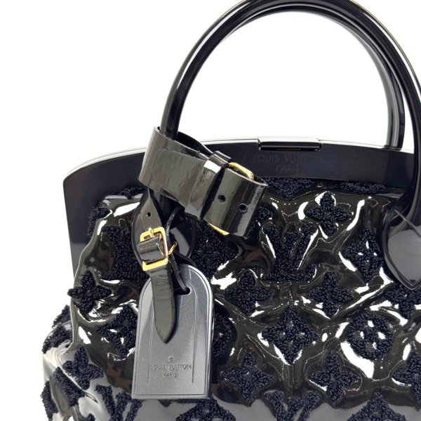 c202605943-louis-vuitton-lv-louis-vuitton-fascination-lockit-bb-frame-patent-black-1 Louis Vuitton (LV) | Louis Vuitton Fascination Lockit BB Frame Patent Black