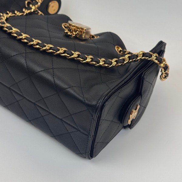 b2026011003-chanel-mini-25-bag-cavair-6 Chanel | Mini 25 Bag Cavair