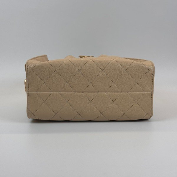 Chanel | Chanel 25 Mini Caviar
