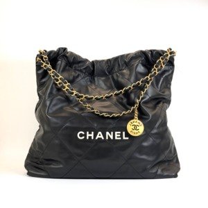 Pre-Owned/ Pre-Loved/ Second-Hand Chanel Medium Chanel 22, Bag in Black, White Logo Color, Medium Size, Front View