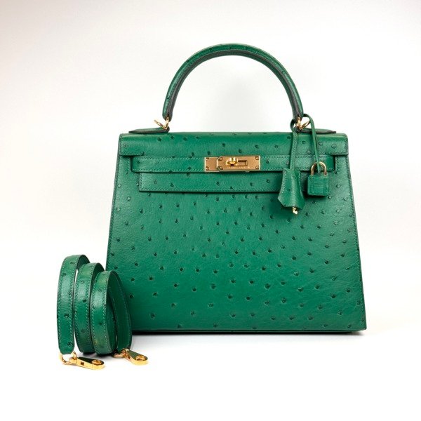 Pre-Owned/ Pre-Loved/ Second-Hand Hermes Kelly 28 Ostrich, Bag in Vert Vertigo, Gold Hardware Color, 28 Size, Front View