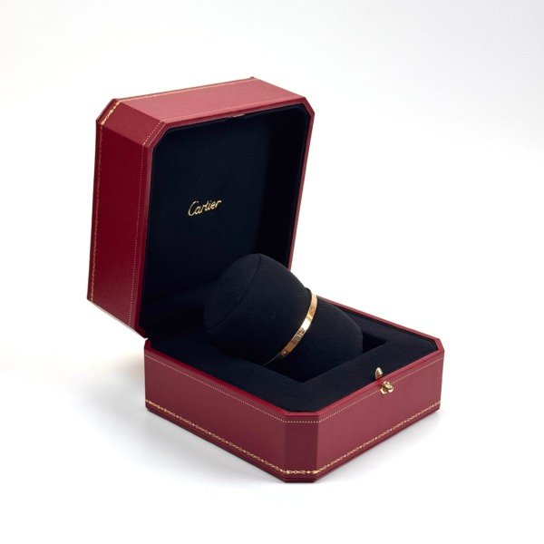 c2026031009-cartier-small-model-love-bracelet-1 Cartier | Small Model Love Bracelet