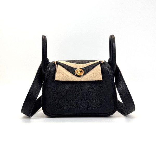 Pre-Owned/ Pre-Loved/ Second-Hand Hermes Mini Lindy II, Bag in Black, Gold Hardware Color, Mini Size, Front View