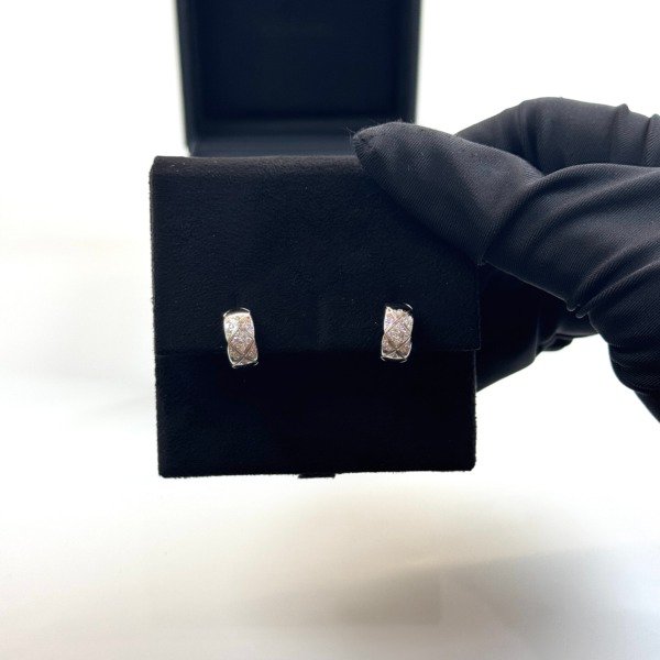 b2026011050-chanel-diamond-coco-crush-earrings-3 Chanel | Diamond Coco Crush Earrings