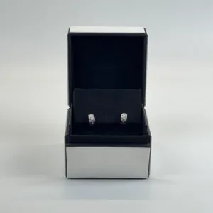 b2026011050-chanel-diamond-coco-crush-earrings Pre-Owned/ Pre-Loved/ Second-Hand Chanel Diamond Coco Crush Earrings, Earring in White Gold Color, Size, Front View