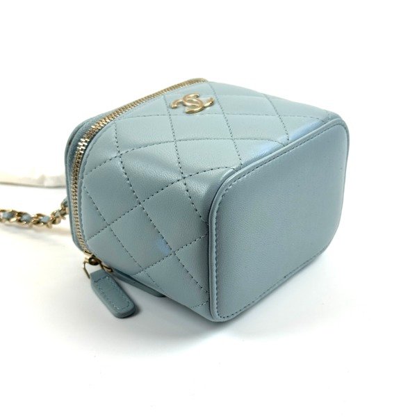 Chanel | Pearl Strap Mini Vanity