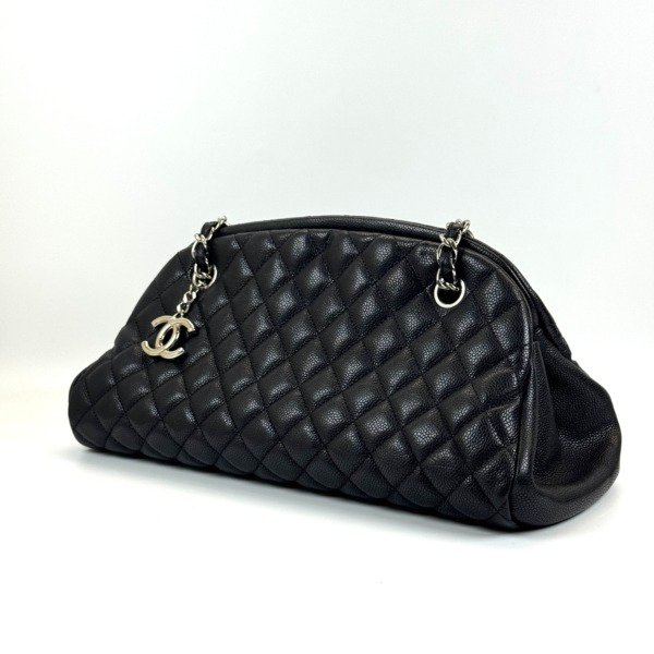 b202601984-chanel-bowling-mademoiselle-cavair-3 Chanel | Bowling Mademoiselle Cavair