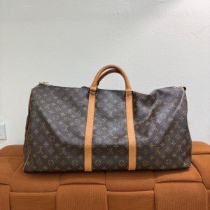 Pre-Owned/ Pre-Loved/ Second-Hand Louis Vuitton (LV) Keepall 60, Bag in Monogram Color, 60cm Size, Front View