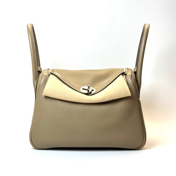 Pre-Owned/ Pre-Loved/ Second-Hand Hermes Lindy 26 Clemence, Bag in Trench, Palladium Hardware Color, 26cm Size, Front View