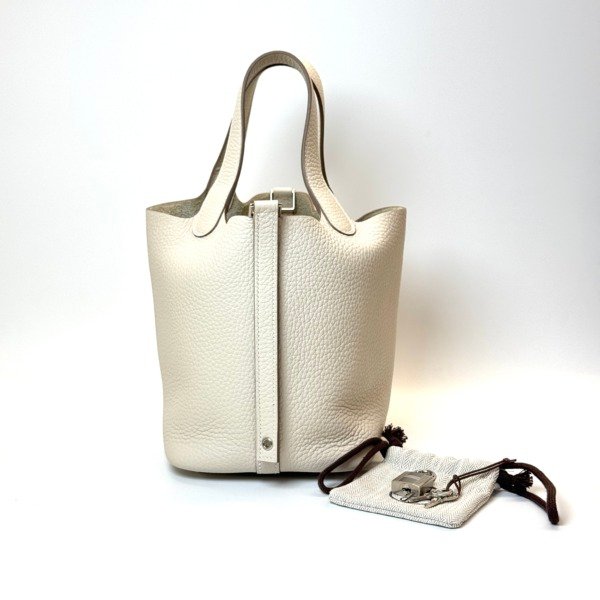Pre-Owned/ Pre-Loved/ Second-Hand Hermes Picotin 18, Bag in Craie, Palladium Hardware Color, 18 Size, Front View