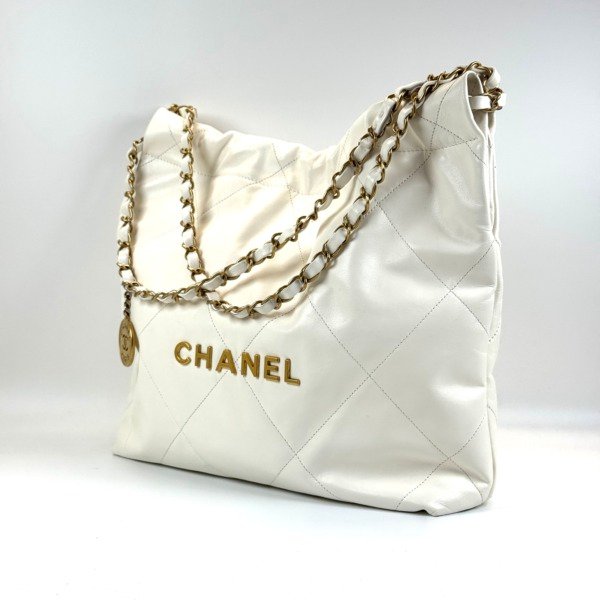 Chanel | Chanel 22 Small