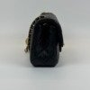 c2026011037-chanel-pearl-crush-mini-rectangle-2 Chanel | Pearl Crush Mini Rectangle