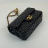 c2026011037-chanel-pearl-crush-mini-rectangle-4 Chanel | Pearl Crush Mini Rectangle