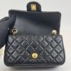 c2026011037-chanel-pearl-crush-mini-rectangle-7 Chanel | Pearl Crush Mini Rectangle