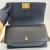 c2026011046-chanel-medium-boy-flap-caviar-7 Chanel | Medium Boy Flap Caviar