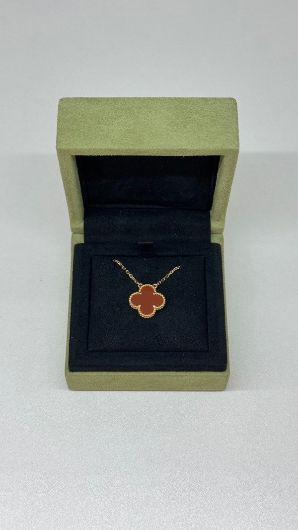 Van Cleef & Arpels (VCA) | Alhambra Carnelian Necklace