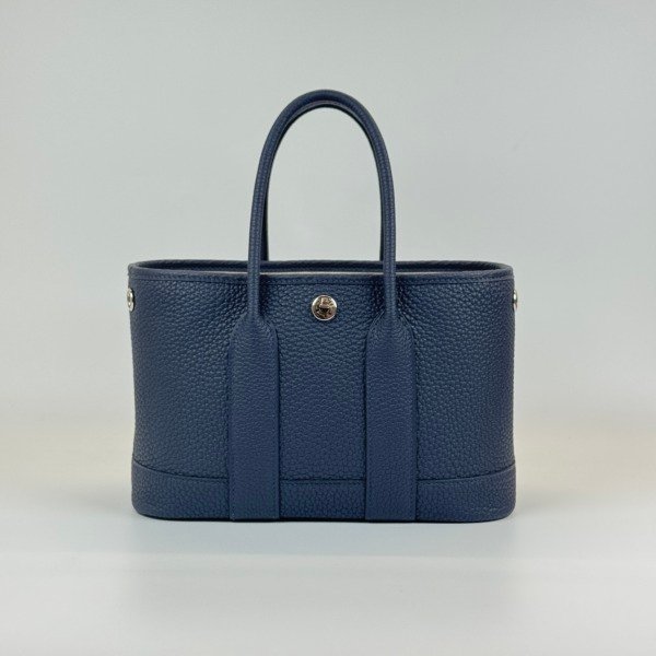c2026061044-hermes-neo-garden-party-23 Pre-Owned/ Pre-Loved/ Second-Hand Hermes Neo Garden Party 23, Bag in Bleu Nuit Color, 23cm Size, Front View