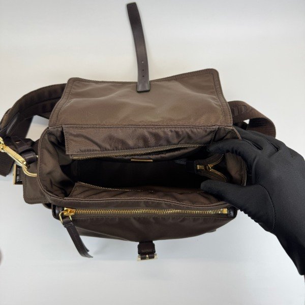 Prada | Explore Medium (Re-Nylon)