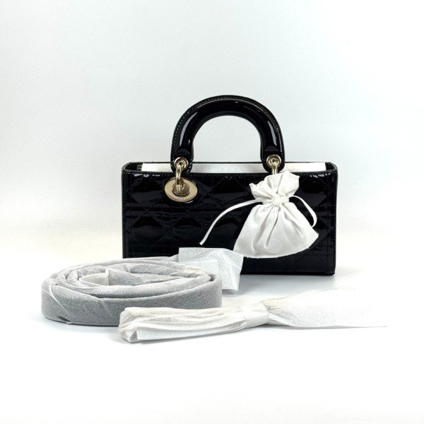 c2026131026-dior-d-joy-patent-leather-1 Dior | D-Joy Patent Leather