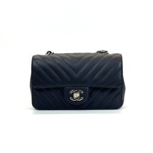 b202401032-chanel-caviar-chevron-mini-rectangle Pre-Owned/ Pre-Loved/ Second-Hand Chanel Caviar Chevron Mini Rectangle, Bag in Black Color, Mini Size, Front View