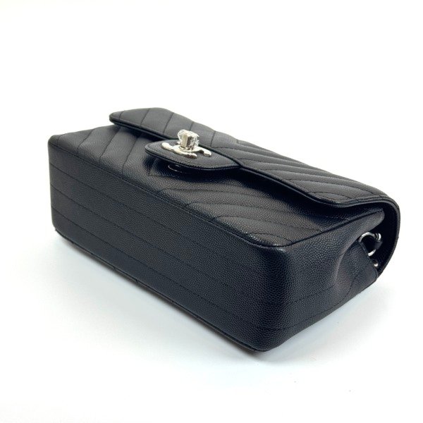 Chanel | Caviar Chevron Mini Rectangle