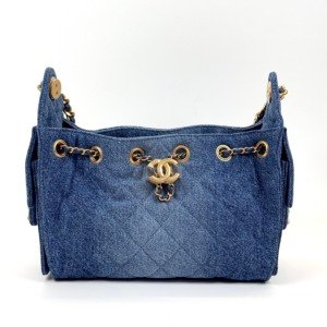 b2026011103-chanel-chanel-25-mini-denim Pre-Owned/ Pre-Loved/ Second-Hand Chanel Chanel 25 Mini Denim, Bag in Light Blue Denim, Gold Hardware Color, Mini Size, Front View
