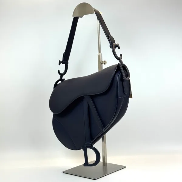 c202513609-dior-medium-saddle-bag-includes-extra-strap-2 Dior | Medium Saddle Bag (includes extra strap)
