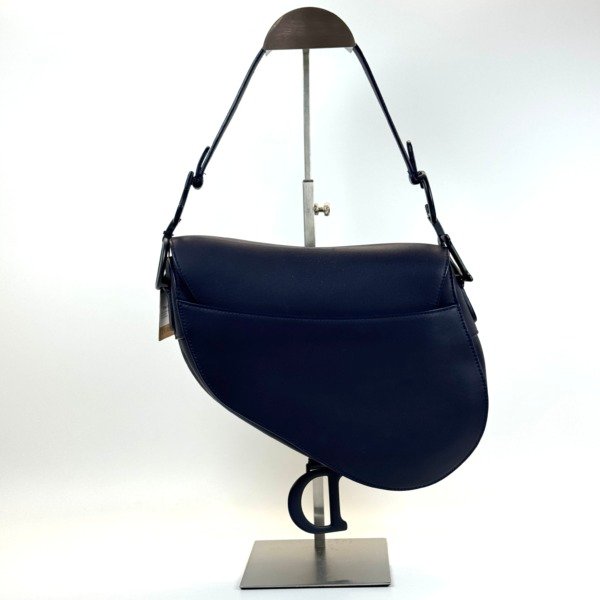 c202513609-dior-medium-saddle-bag-includes-extra-strap-3 Dior | Medium Saddle Bag (includes extra strap)