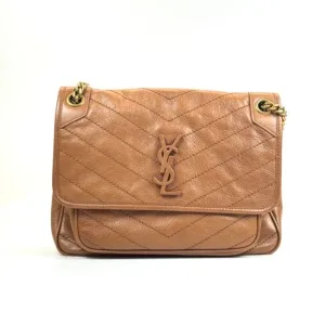 c202516613-saint-laurent-ysl-niki-medium-calf-leather Pre-Owned/ Pre-Loved/ Second-Hand Saint Laurent (YSL) Niki Medium (Calf Leather), Bag in Brown Color, 28 X 20 X 8.5 CM Size, Front View