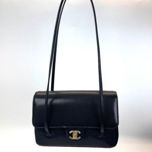 c2026011076-chanel-preppy-coco-small-caviar-1 Pre-Owned/ Pre-Loved/ Second-Hand Chanel Preppy Coco Small Caviar, Bag in Black, Gold Hardware Color, Small Size, Front View