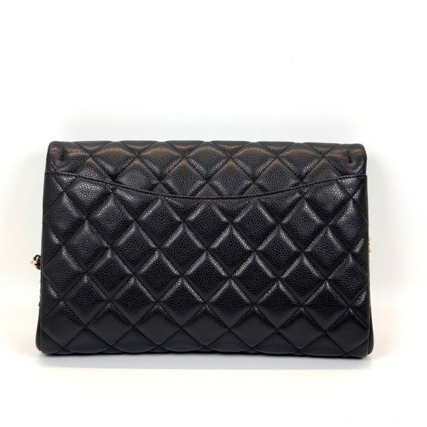 c2026011087-chanel-classic-clutch-on-chain-caviar-2 Chanel | Classic Clutch On Chain Caviar