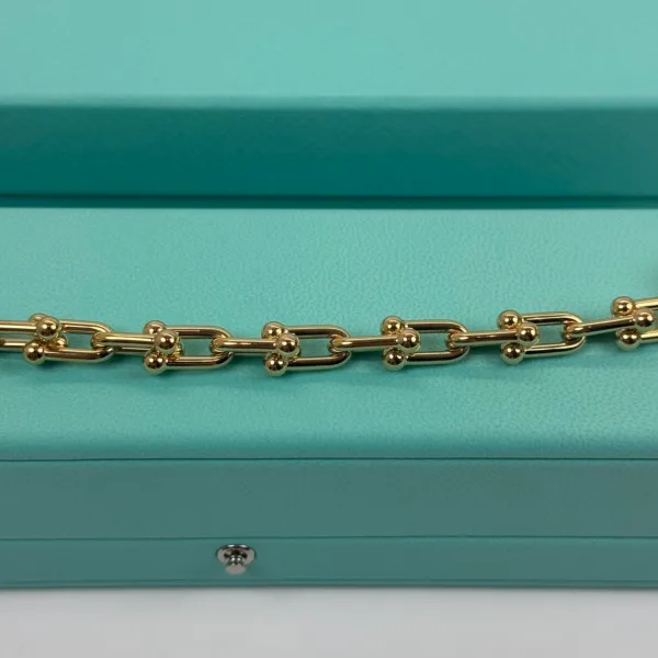 c2026081091-tiffany-co-hardwear-link-bracelet-4 Tiffany & Co. | Hardwear Link Bracelet