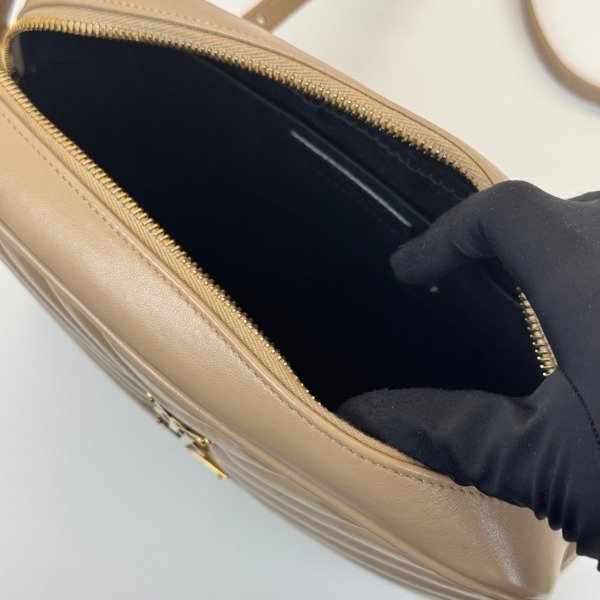 c2026161084-saint-laurent-ysl-camera-bag-5 Saint Laurent (YSL) | Camera Bag