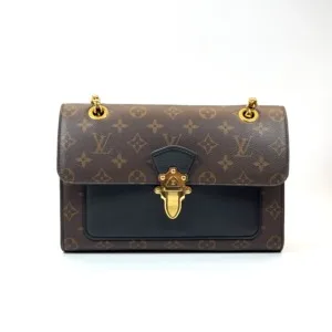 b2026051177-louis-vuitton-lv-victoire-black-monogram Pre-Owned/ Pre-Loved/ Second-Hand Louis Vuitton (LV) Victoire Black Monogram, Bag in Black, Gold Hardwarw Color, 26 x 21 x 9 Size, Front View