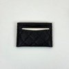 c2026011141-chanel-caviar-classic-card-holder-2 Chanel | Caviar Classic Card Holder