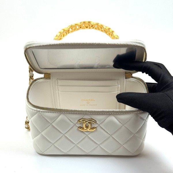 Chanel | Top Handle Rectangle Vanity