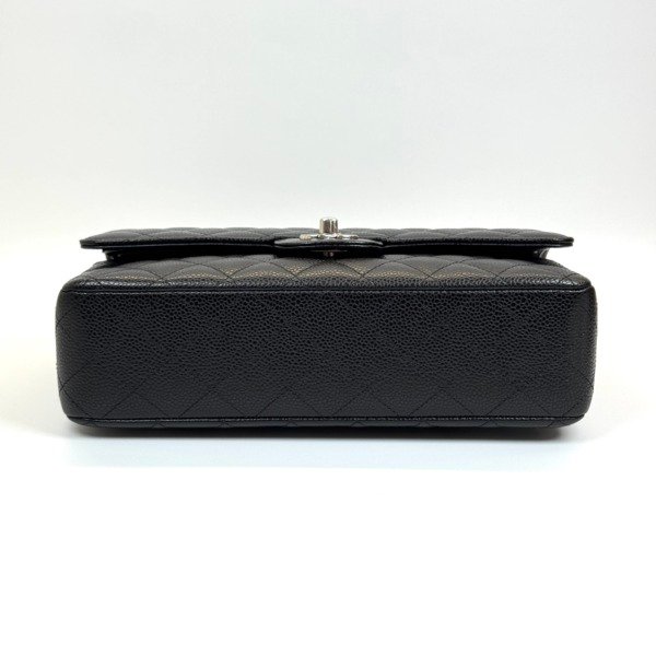c2026011152-chanel-medium-classic-flap-caviar-2 Chanel | Medium Classic Flap Caviar