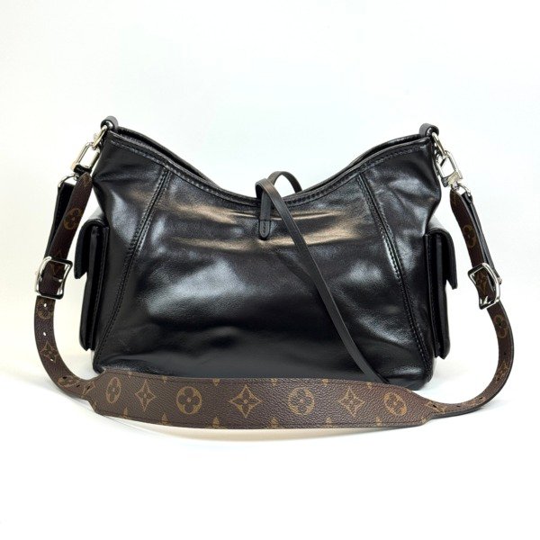 Louis Vuitton (LV) | Carryall Cargo Vibe