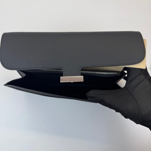 c2026061175-hermes-constance-to-go-epsom-5 Hermes | Constance To Go Epsom