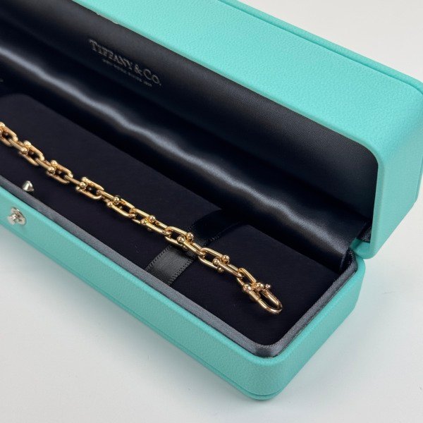 c2026081145-tiffany-co-hardwear-link-bracelet-3 Tiffany & Co. | Hardwear Link Bracelet