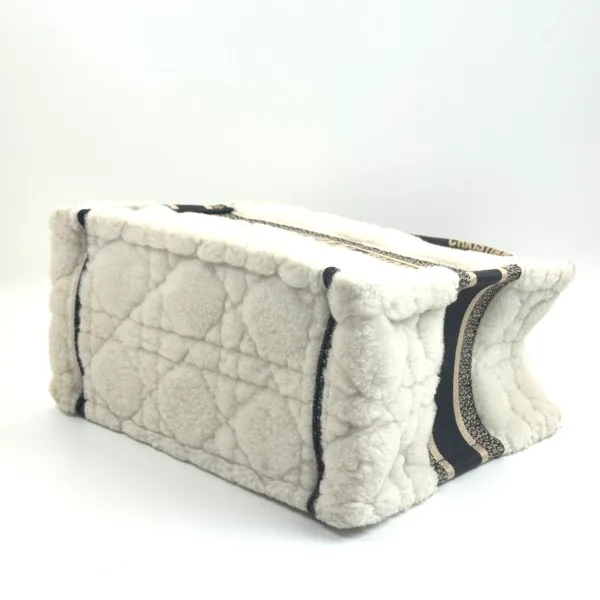 Dior | Book Tote Small Sherling Fur