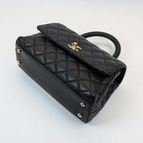 b2026011181-chanel-small-coco-handle-cavair-6 Chanel | Small Coco Handle Cavair